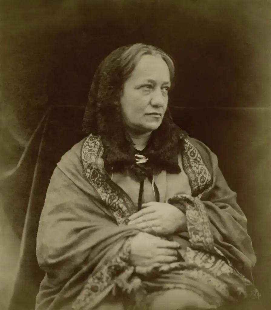 Portrait julia margaret cameron